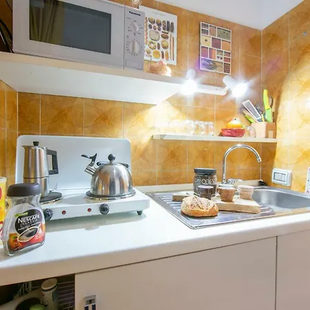 Διαμέρισμα Laveno-mombello Sleeps 4