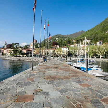 Apartment Laveno-mombello Sleeps 4 Laveno-Mombello