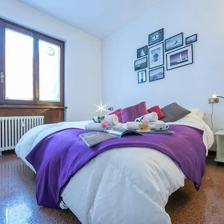 Appartement Laveno-mombello Sleeps 4 Laveno-Mombello